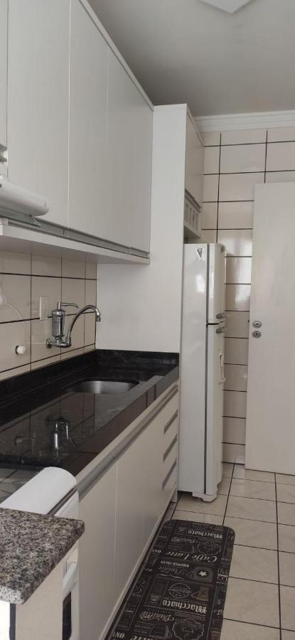 Agradavel Apto De 2 Quartos, 2 Banheiros, Sacada Com Churrasqueira, Garagem Privativa Em Balneario Camboriu Exterior photo